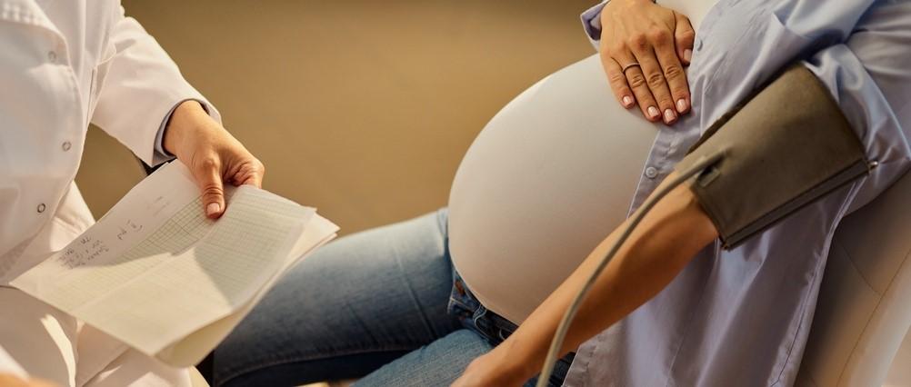 What causes dizziness in pregnancy?