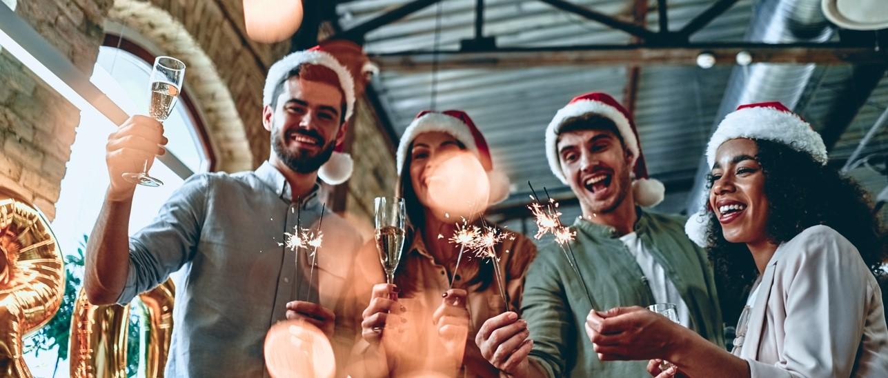 How to control your drinking at a work Christmas party