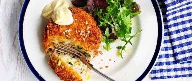 Tuna and sweetcorn fish cakes