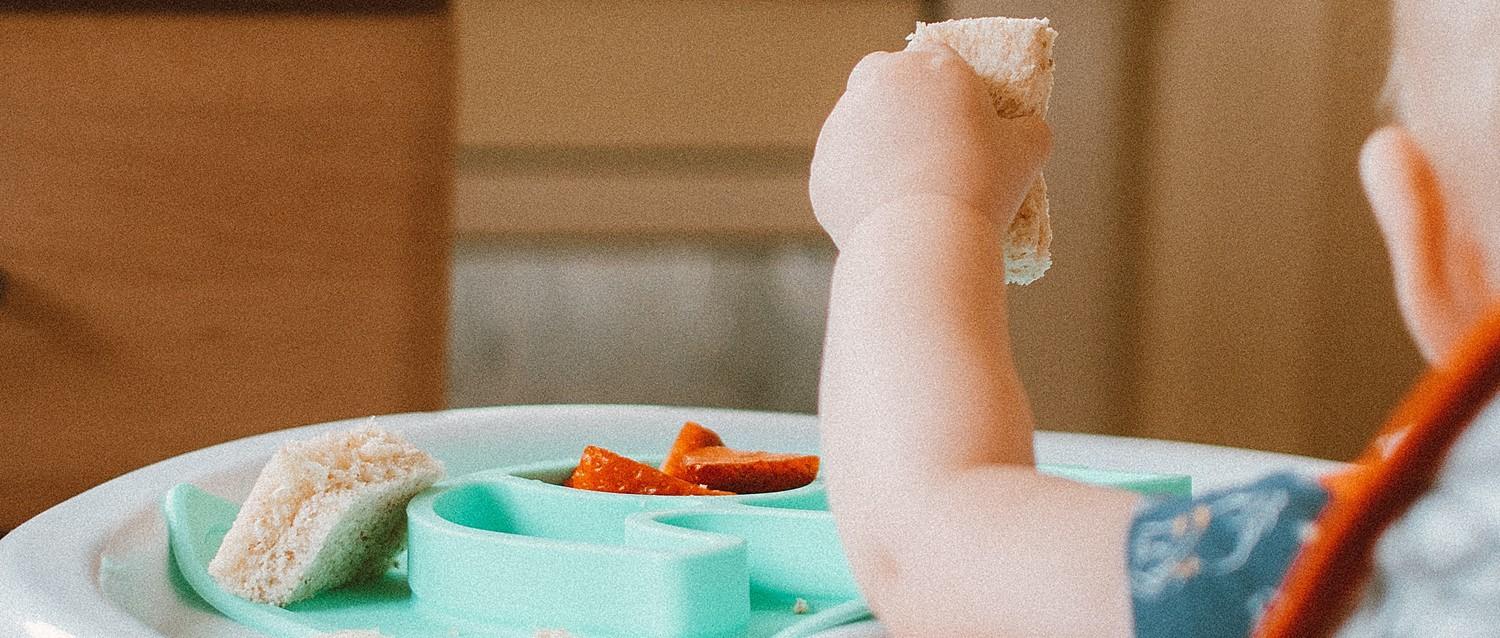 How to wean a baby with a cow milk protein allergy (CMPA)